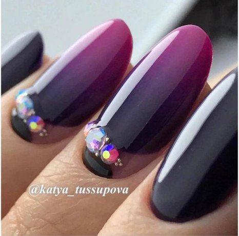 luxio-nail-polish-luxurious-colors-lasting-elegance-big-0